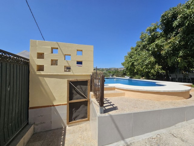2 Schlafzimmer Villa in Casares