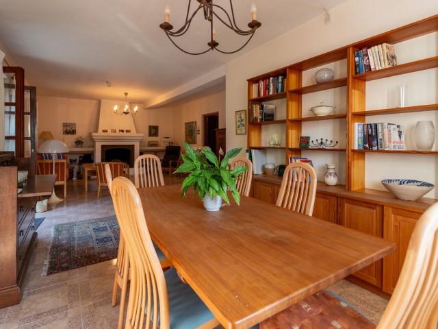 Villa con 4 Dormitorios  en Fuengirola