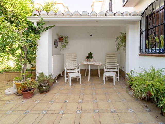 Villa con 4 Dormitorios  en Fuengirola