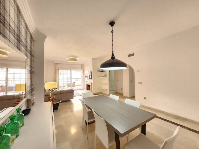 2 Soveroms Leilighet i Nueva Andalucía