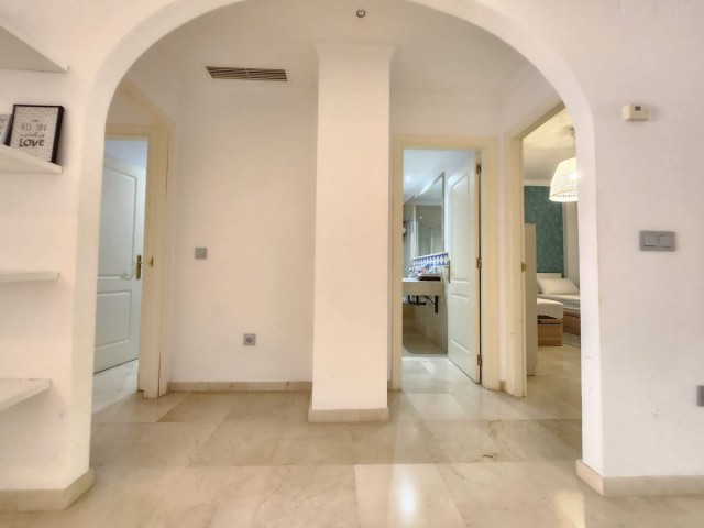 2 Soveroms Leilighet i Nueva Andalucía