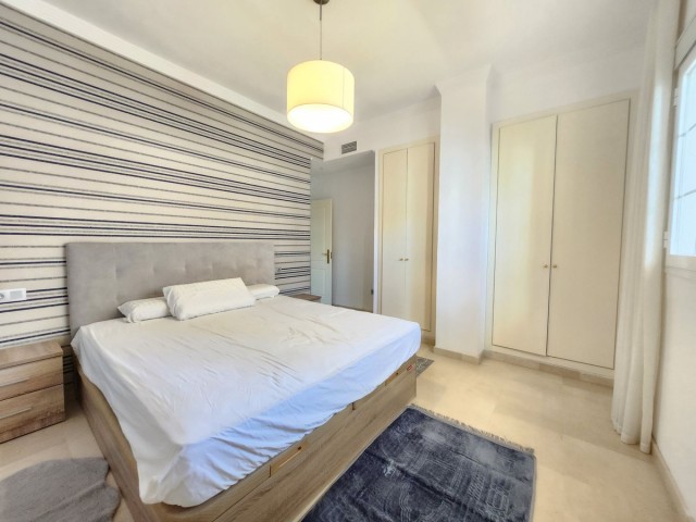 2 Soveroms Leilighet i Nueva Andalucía