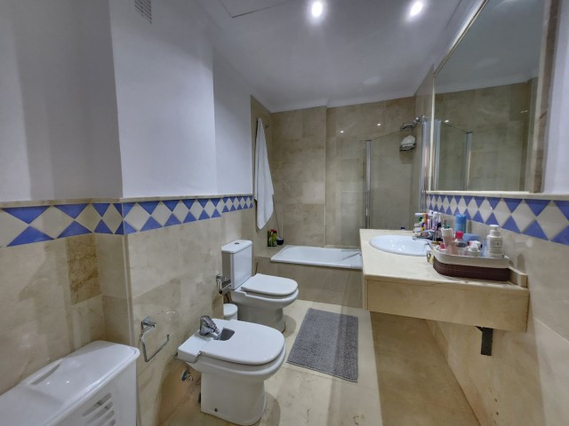2 Soveroms Leilighet i Nueva Andalucía