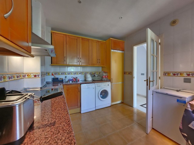 2 Makuuhuoneen Huoneisto Nueva Andalucía