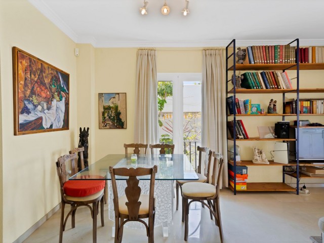 Apartment, Nagüeles, R5117035