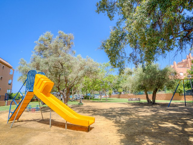 2 Sovrums Lägenhet i Marbella