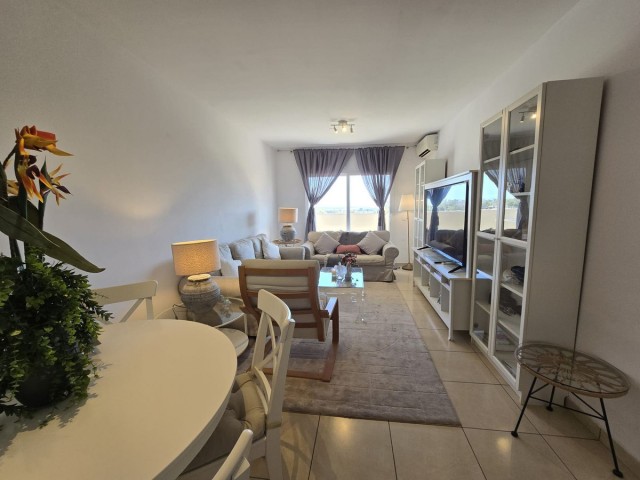 3 Bedrooms Apartment in Nueva Andalucía