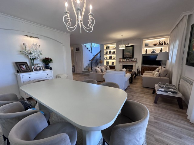 3 Schlafzimmer Villa in Bel Air