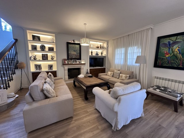 3 Sovrums Villa i Bel Air