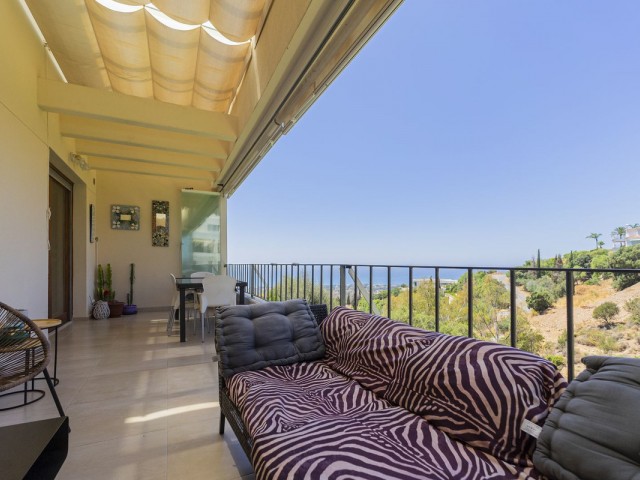 Apartamento con 2 Dormitorios  en Marbella