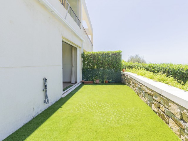 2 Bedrooms Apartment in Altos de los Monteros