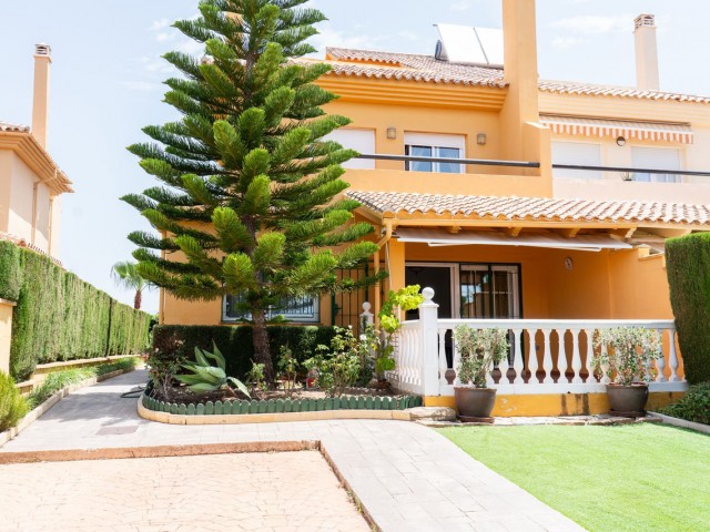 3 Bedrooms Villa in Riviera del Sol