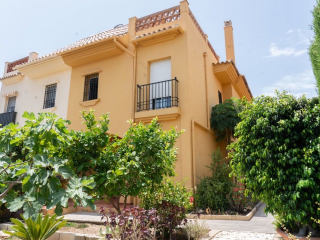3 Bedrooms Villa in Riviera del Sol