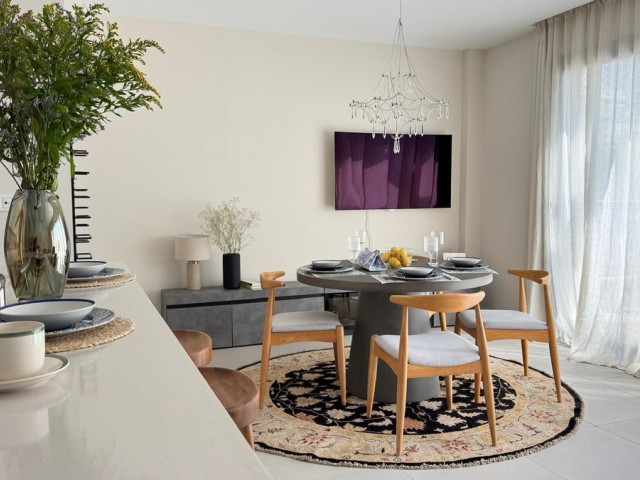 Appartement avec 3 Chambres  à Estepona