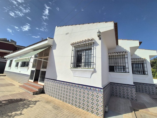 Villa, Alhaurín de la Torre, R5108314