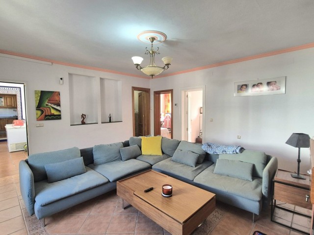 5 Bedrooms Villa in Alhaurín de la Torre