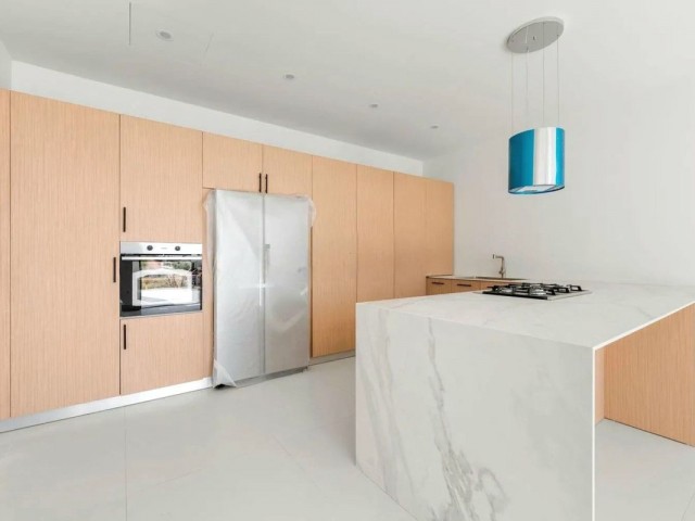 3 Bedrooms Villa in Cerros del Aguila