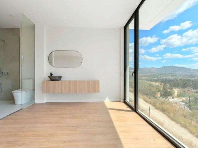 3 Bedrooms Villa in Cerros del Aguila