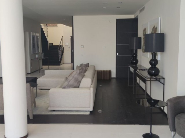 3 Bedrooms Townhouse in Sierra Blanca