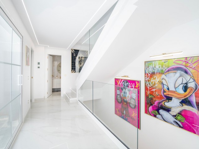 4 Schlafzimmer Villa in Ojén