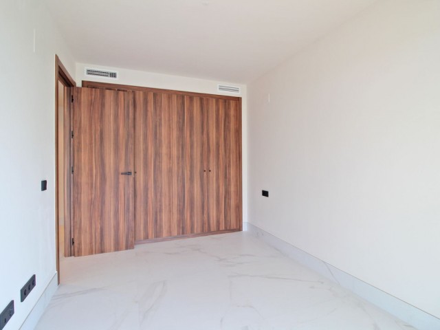 3 Makuuhuoneen Huoneisto San Pedro de Alcántara