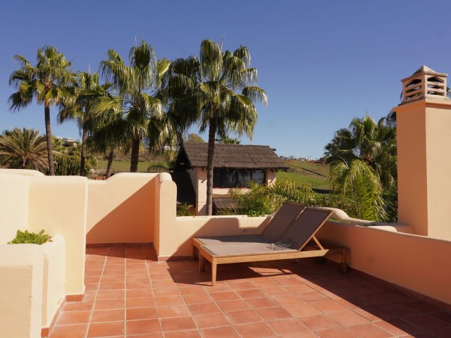 3 Schlafzimmer Reihenhaus in Nueva Andalucía