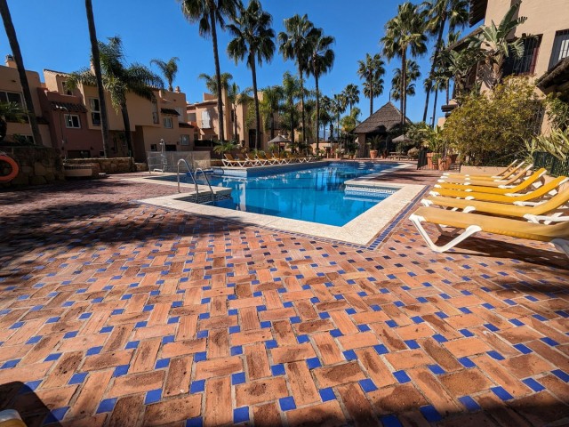 3 Schlafzimmer Reihenhaus in Nueva Andalucía