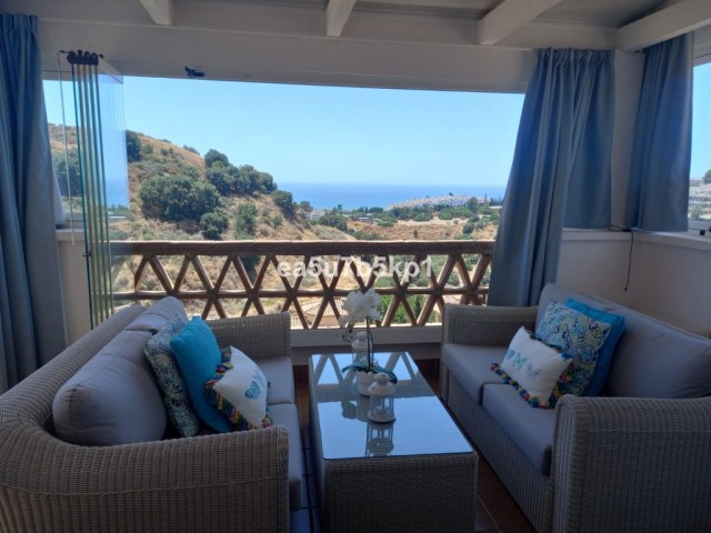 Penthouse in Calahonda
