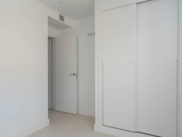 Apartamento con 2 Dormitorios  en Fuengirola
