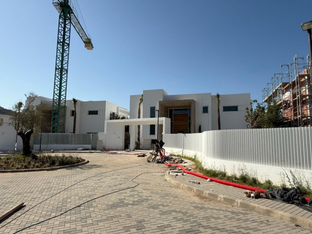 Villa avec 6 Chambres  à Marbella