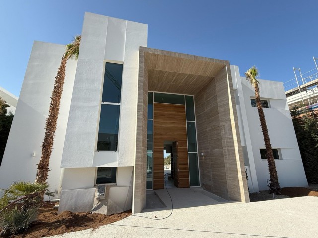 6 Soveroms Villa i Marbella