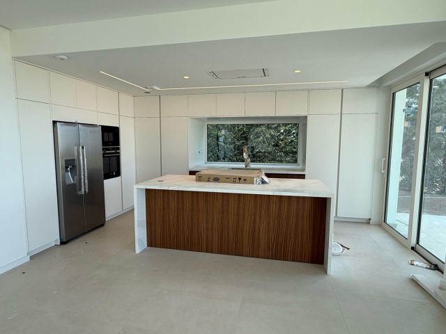 6 Soveroms Villa i Marbella