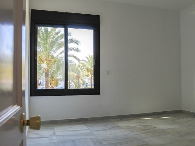 3 Sovrums Lägenhet i Puerto Banús