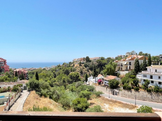 Apartamento con 4 Dormitorios  en Torreblanca