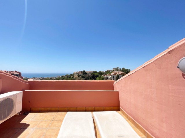 Apartamento con 4 Dormitorios  en Torreblanca