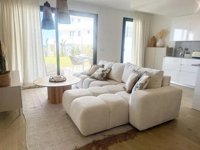 Appartement avec 3 Chambres  à Estepona