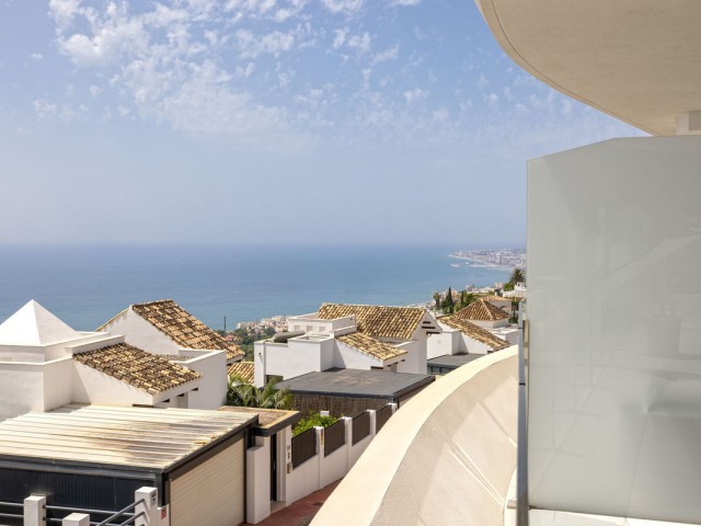 3 Bedrooms Apartment in Benalmadena Costa