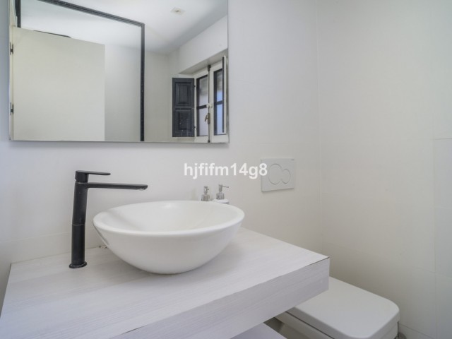 2 Slaapkamer Rijtjeshuis in Nueva Andalucía