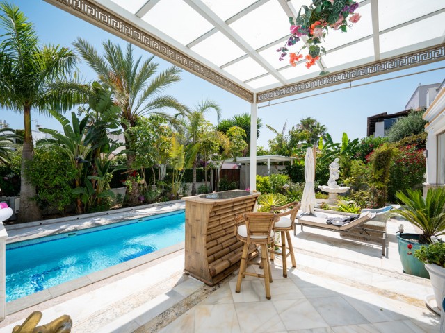 4 Soveroms Villa i Marbella