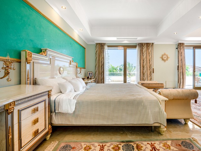 4 Soveroms Villa i Marbella