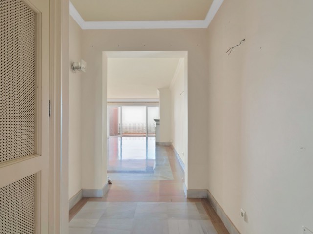 Apartamento con 2 Dormitorios  en La Zagaleta