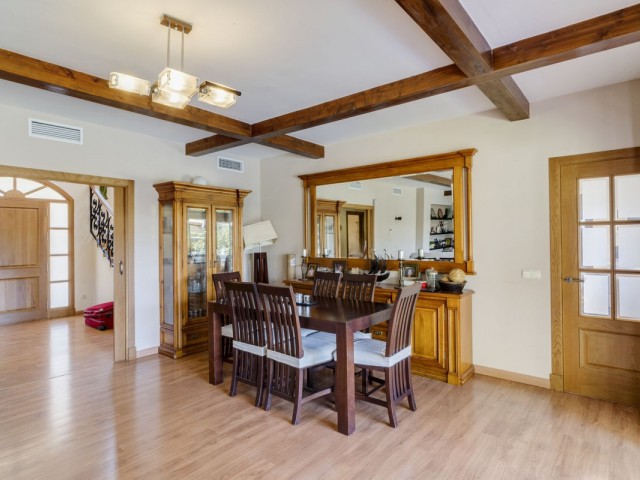 4 Schlafzimmer Villa in Las Chapas