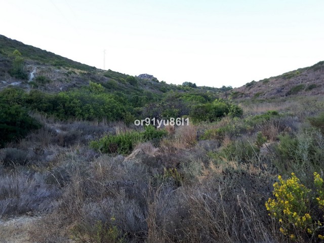 5 Bedrooms Villa in Casares