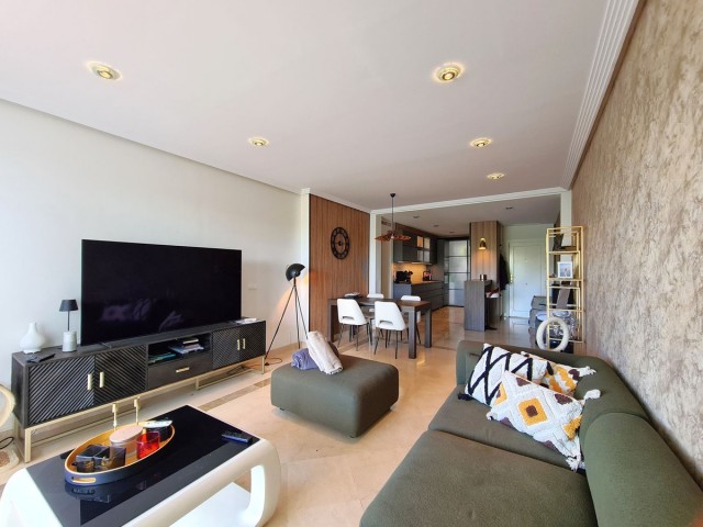 3 Bedrooms Apartment in Benahavís