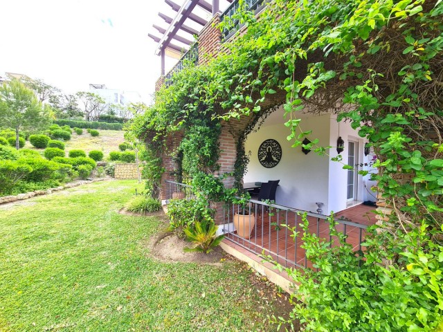 3 Bedrooms Apartment in Benahavís