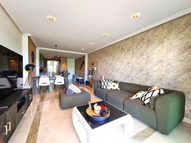 3 Bedrooms Apartment in Benahavís