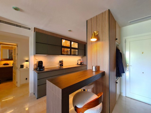 3 Bedrooms Apartment in Benahavís