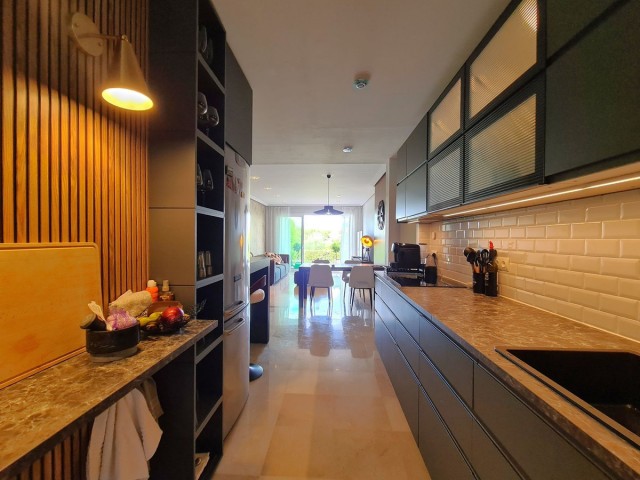 3 Bedrooms Apartment in Benahavís