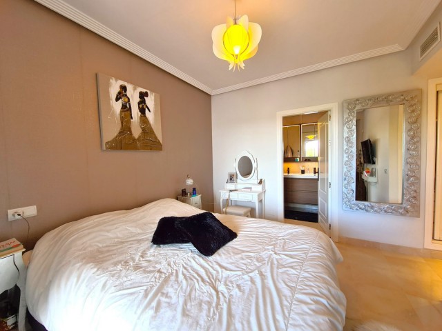 3 Bedrooms Apartment in Benahavís