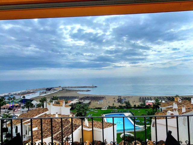 2 Schlafzimmer Apartment in Puerto de Cabopino